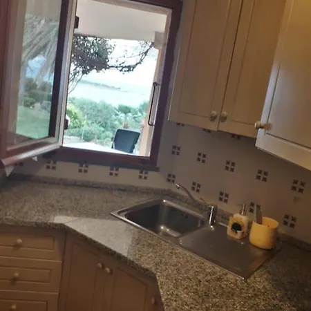 בית נופש La Casa Di Teresa-villetta A 50 Mt Dal Mare